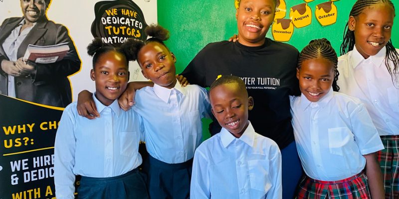 Dexter Tuition Class Room With Tutor